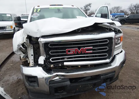 2017 GMC Sierra 2500Hd z USA, uszkodzony, nr VIN 1GT12REG3HF193472